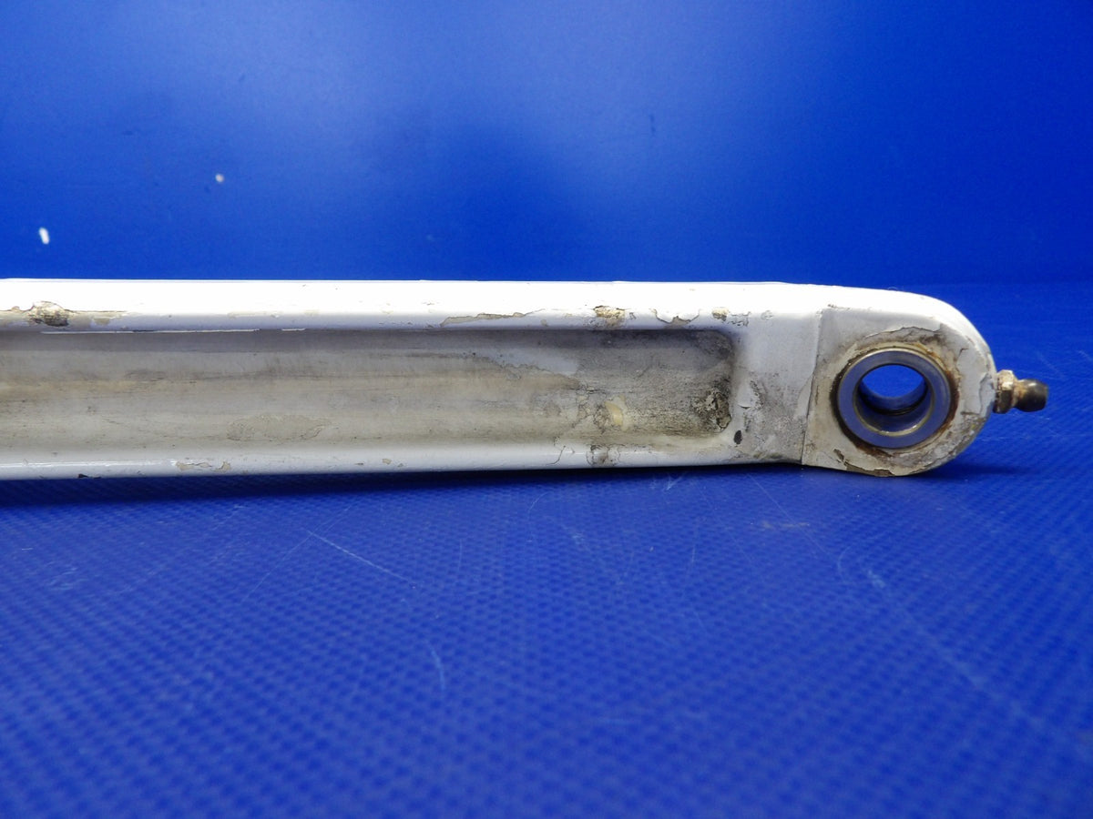 Piper PA-31T1 Cheyenne Left Hand Main Gear Aft Link P/N 40280-00 (0626-1394)8