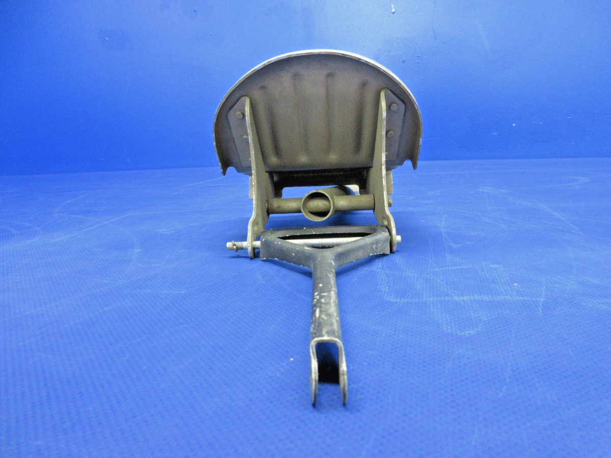 Cessna Rudder Pedal P/N 0310453 LOT OF 2 (0926-714)8
