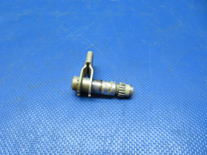 Early Cessna 175 / 175A LH Cabin Door Handle Shaft P/N 0511227-7 (1024-230)