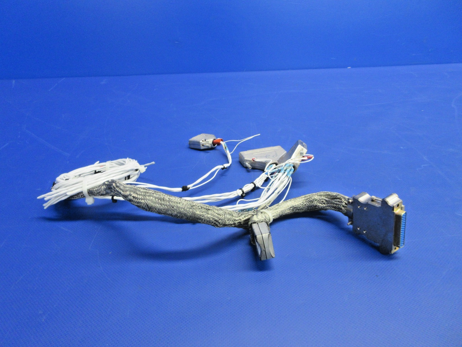 Aspen EFD Connector Harness Configuration Model P/N 910-00005-004 (0626-820)7