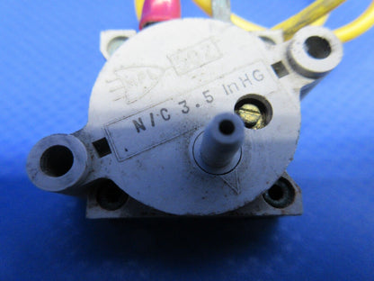 Beech 19 Standby Vacuum System MPL Pressure Sensor P/N 83-12 (0424-1311)