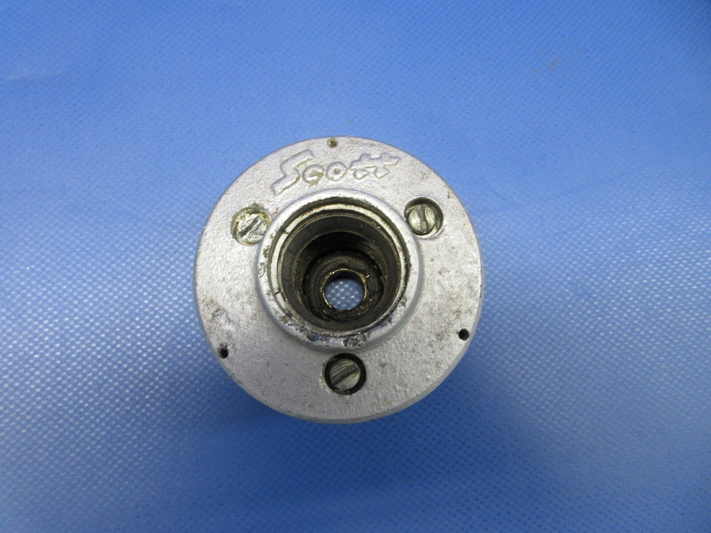 Scott Tailwheel Hub P/N 2000 (0324-617)2