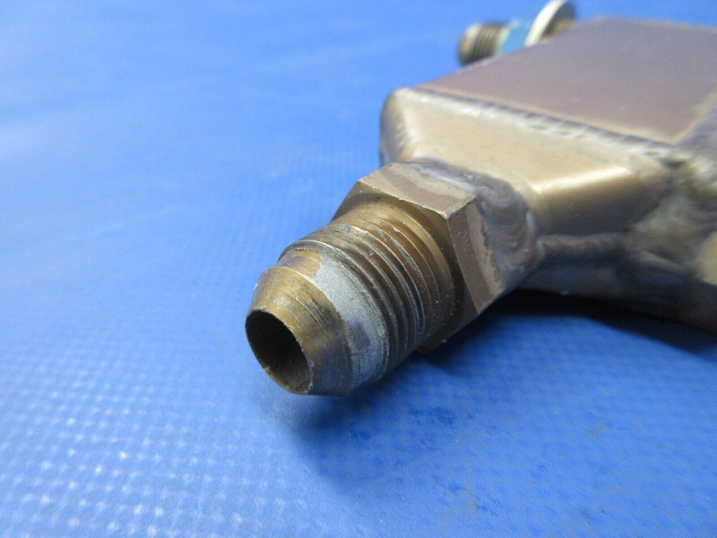 Cessna 337 / P337H Skymaster Fuel Manifold Assy RH P/N 1516226-2 (0724-1297)