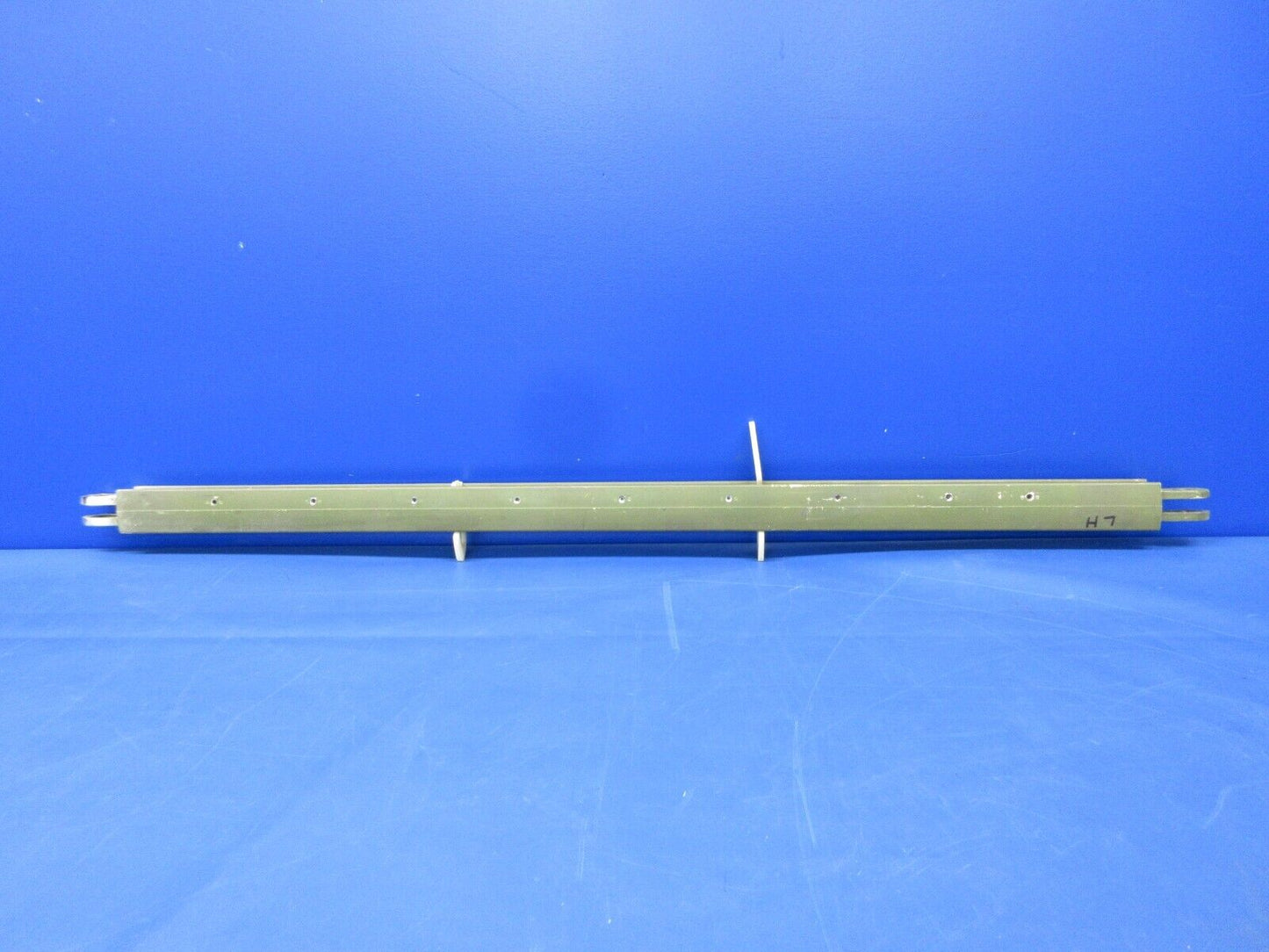 Cessna 337 / P337H Skymaster Wing Strut Assy LH P/N 1421000-17 (0724-2028)