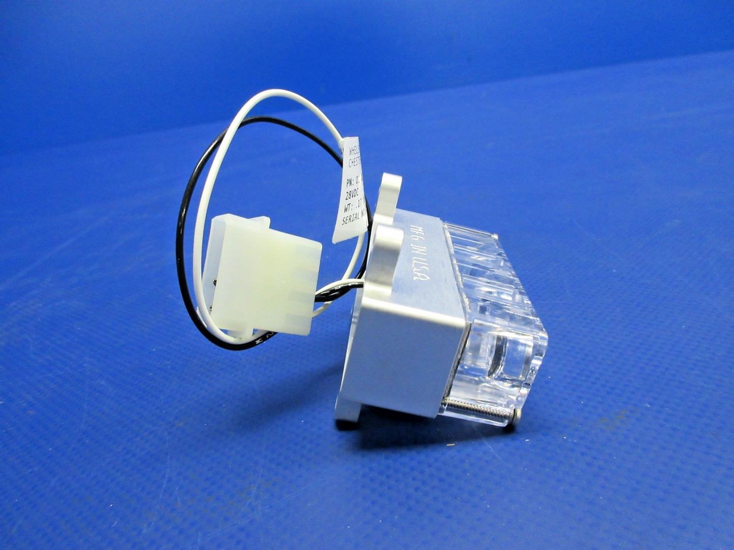 Whelen LED Recognition Light 28V P/N 01-0271325-00 NOS (0426-751)9