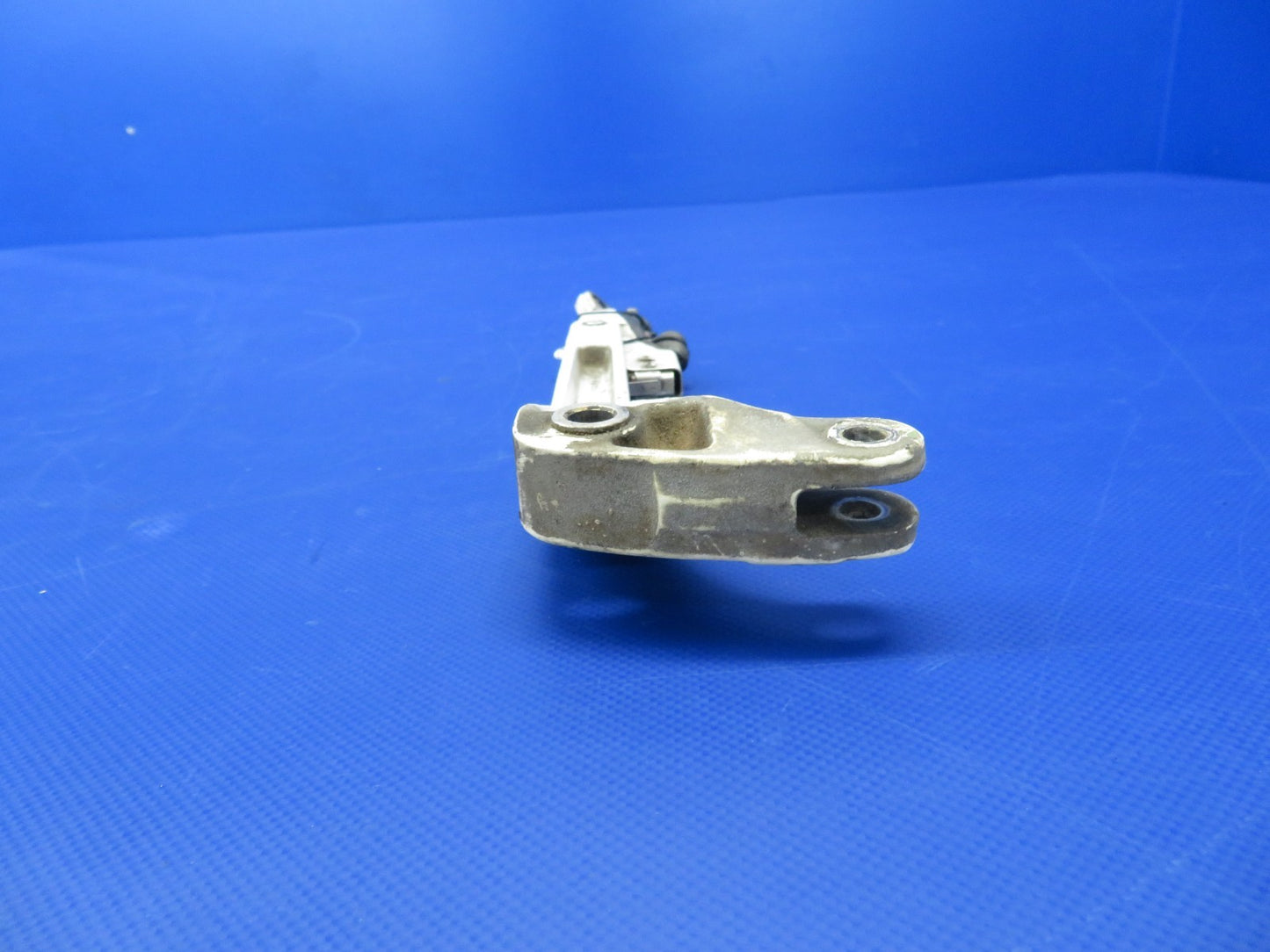 Cessna 421 LH Main Gear Retraction Bellcrank P/N 5041001-1 (0726-421)6
