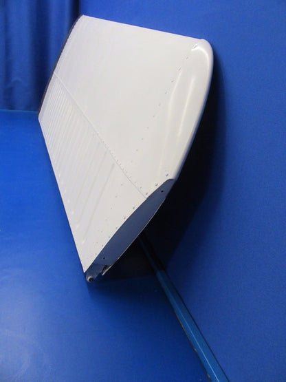 Beech Baron B55 Horizontal Stabilizer RH P/N 95-620010-634 w/Actuator (0917-137)