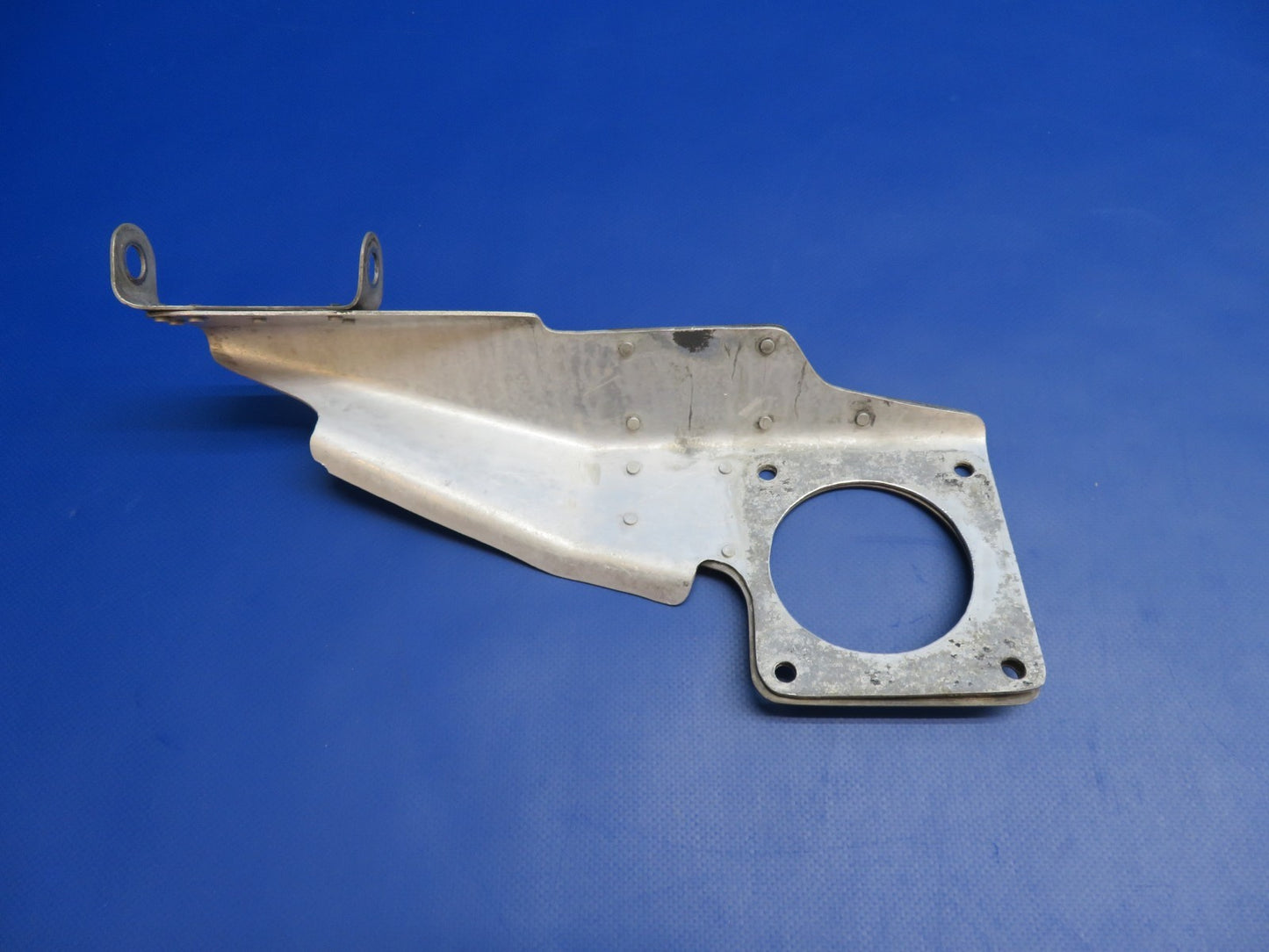 Cessna 310 / 310J Engine Control Bracket P/N 0850449-4, 0850449-6 (0326-1796)0