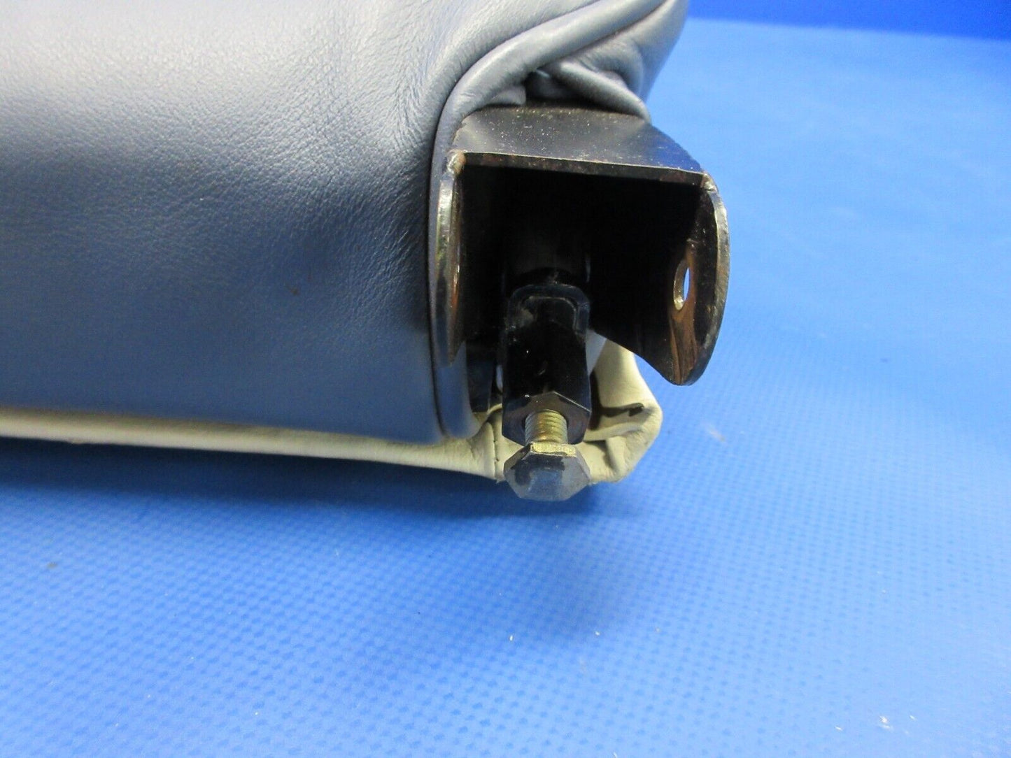 Piper PA-34-200T Seneca II Rear Seat Back Cushion P/N 79337-16 (0524-633)