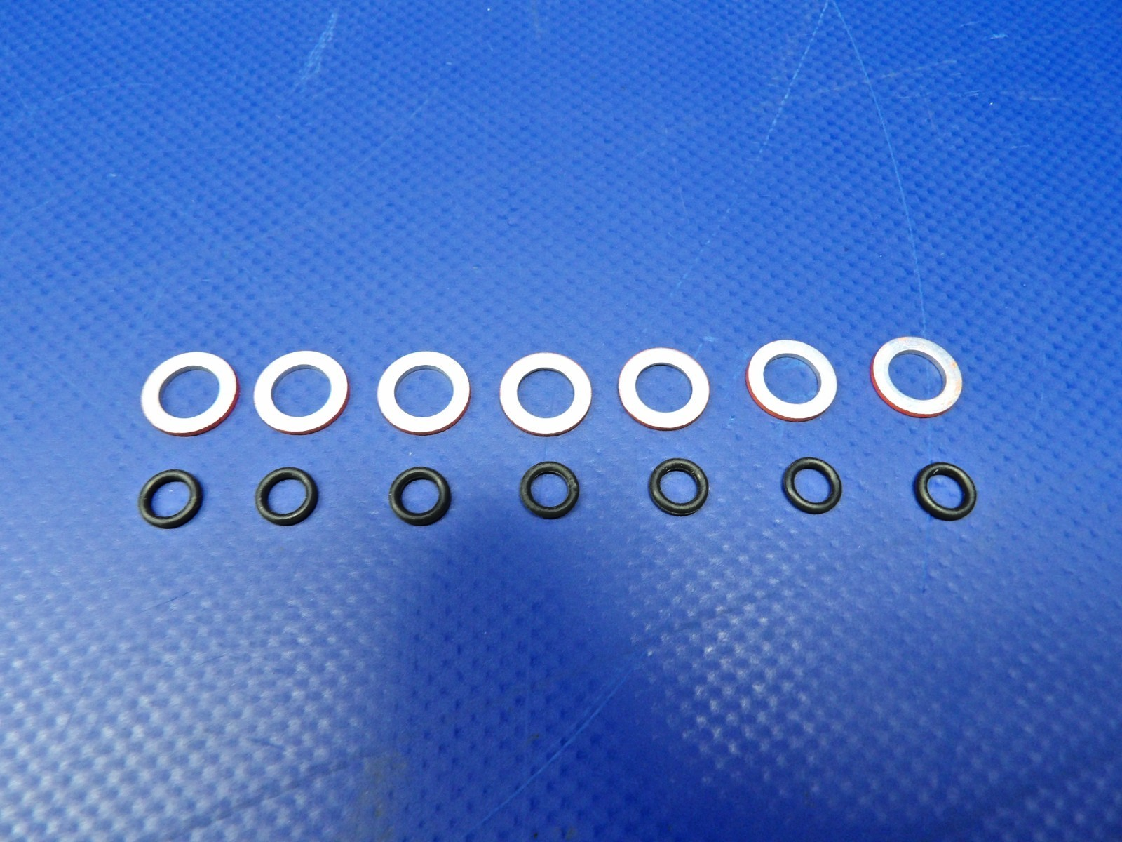Beech King Air Metal Retainer & Seal P/N 800-515-10 LOT OF 7 NOS (0426-1287)0