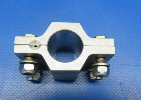 Diamond DA40-180 Auto Pilot Half Clamp P/N D41-2213-10-50 (0120-433)