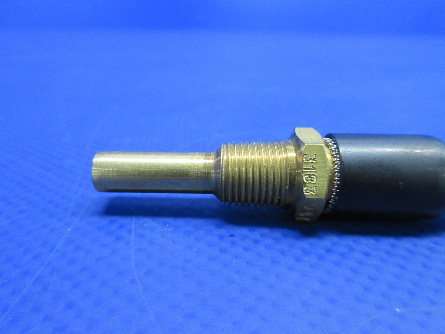 Continental Tuned Fuel Nozzle Cylinder #3 P/N 632147-3183 NOS (0426-722)9