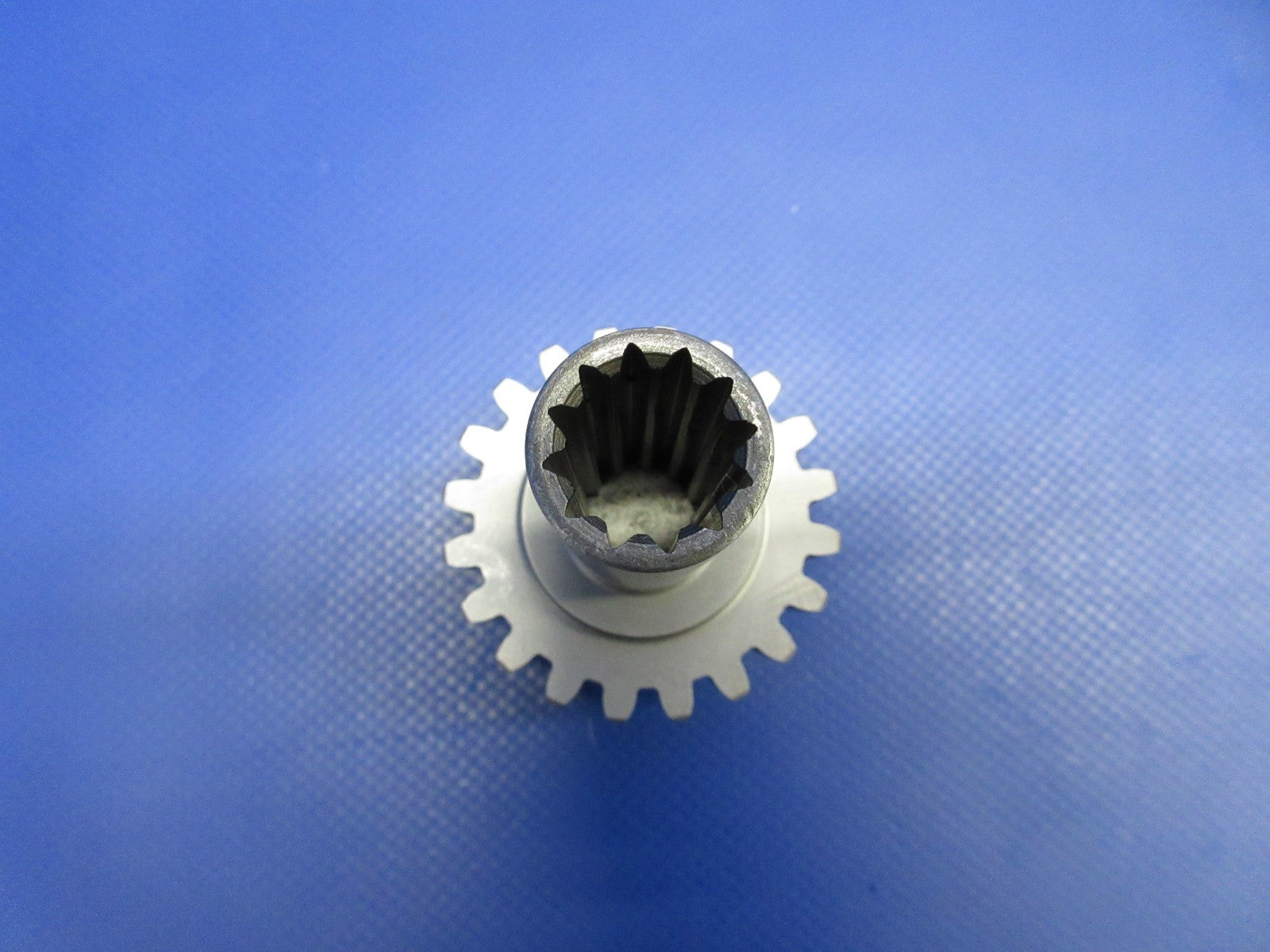 Continental Magneto Drive Gear w/8130 P/N 629076 (0226-1006)8