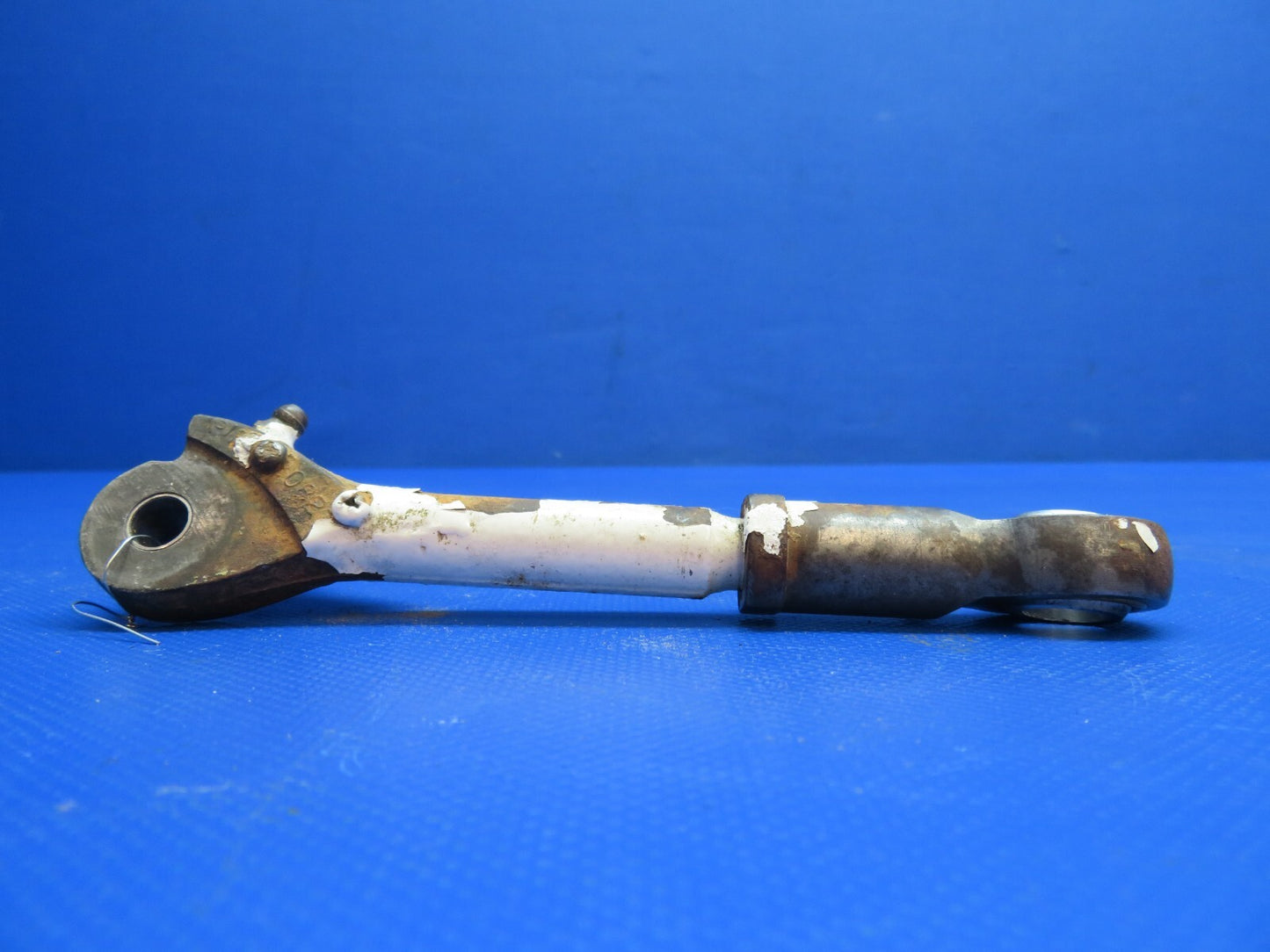 Piper Comanche LH Main Gear Link Assy Side Brace Lower P/N 20768-00 (1223-1135)7