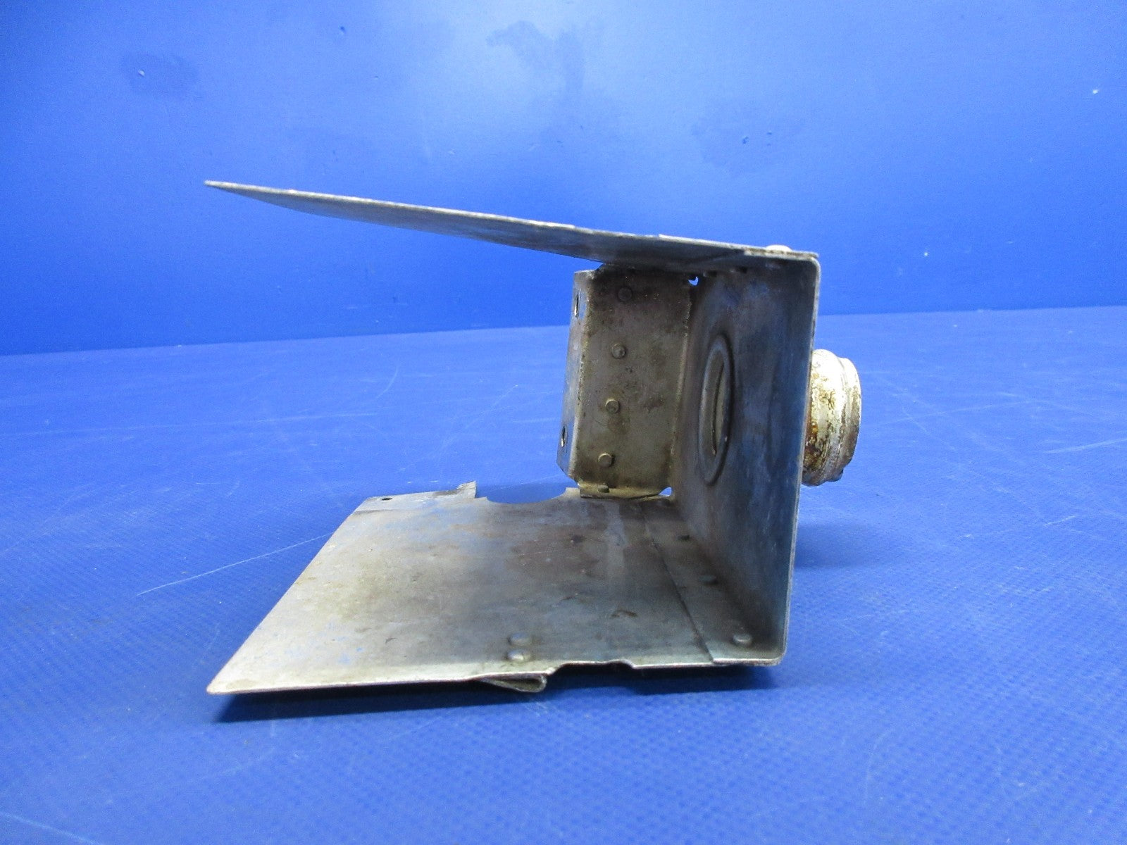 Cessna 310 / 310I Gascolator Shroud P/N 0851715-1 (0326-922)6