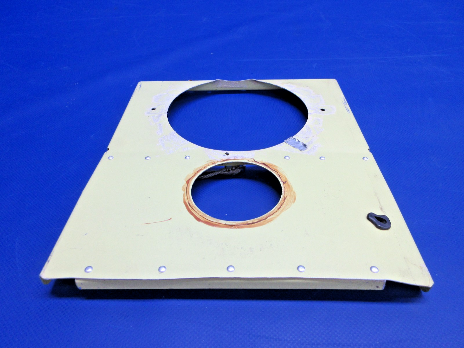 Beech Travel Air RH Leading Edge OTBD Fuel Cell Pan P/N 35-115431-70 (0326-726)9