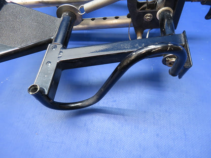 Diamond DA-40 LH Rudder Pedals P/N 22-2723-00-00 (0826-1224)13