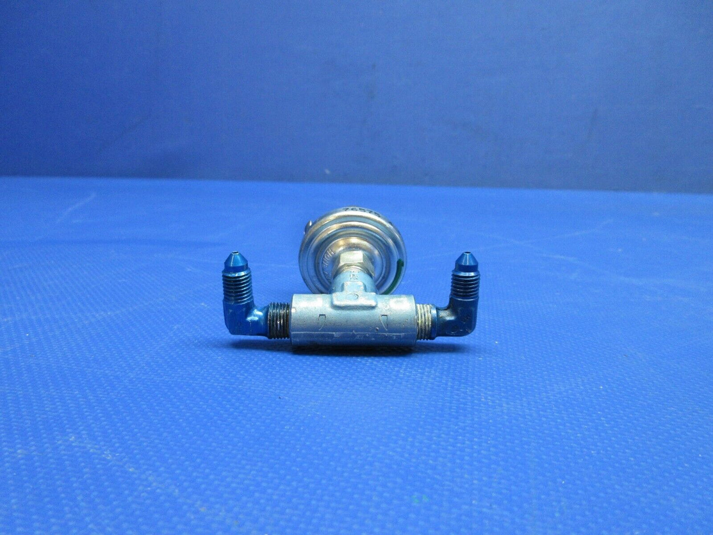 Beech C23 Sundowner Hobbs Pressure Switch P/N 76575 (0724-1934)