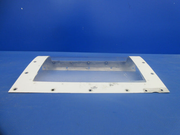 Beech C23 Sundowner Landing Light Bracket & Pane Assy  169-110000-247 (0724-935)