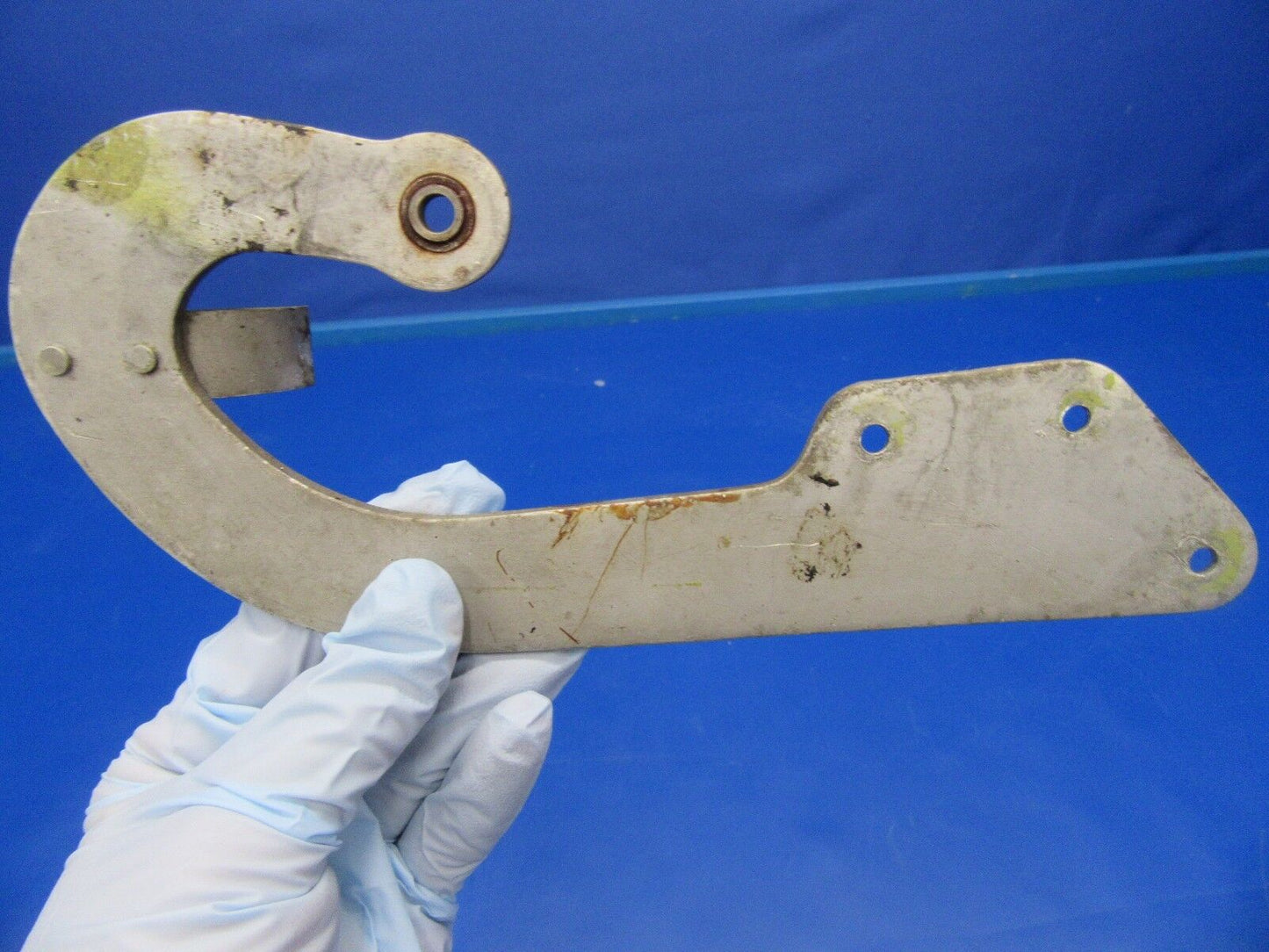Beech Baron Nose Baggage Door Hinges FWD & AFT P/N 002-410055-43 & -41 (1117-66)