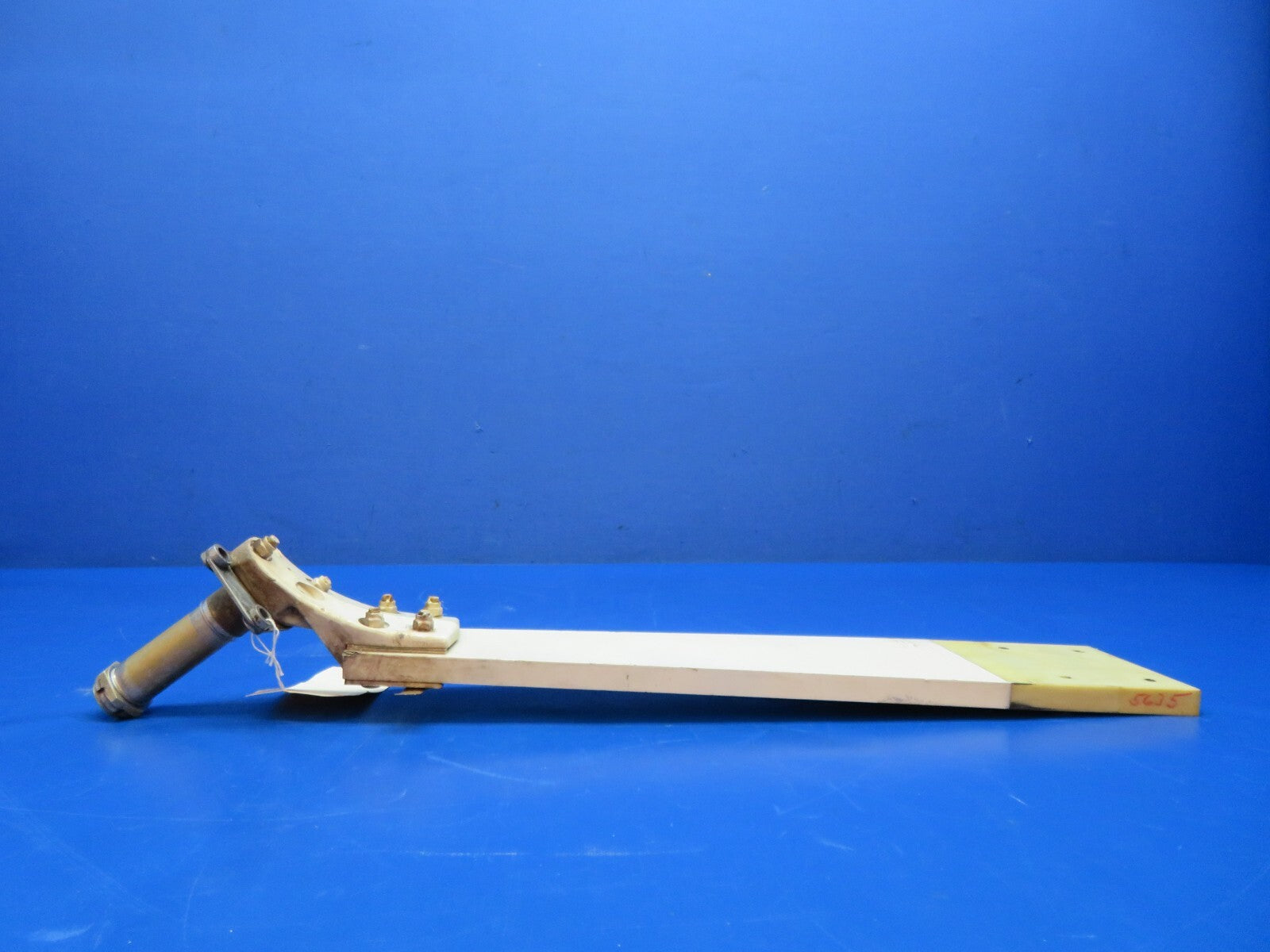 Grumman Yankee Trainer AA-1B RH Main Gear Strut w/Axle P/N 701055-1 (0124-298)1