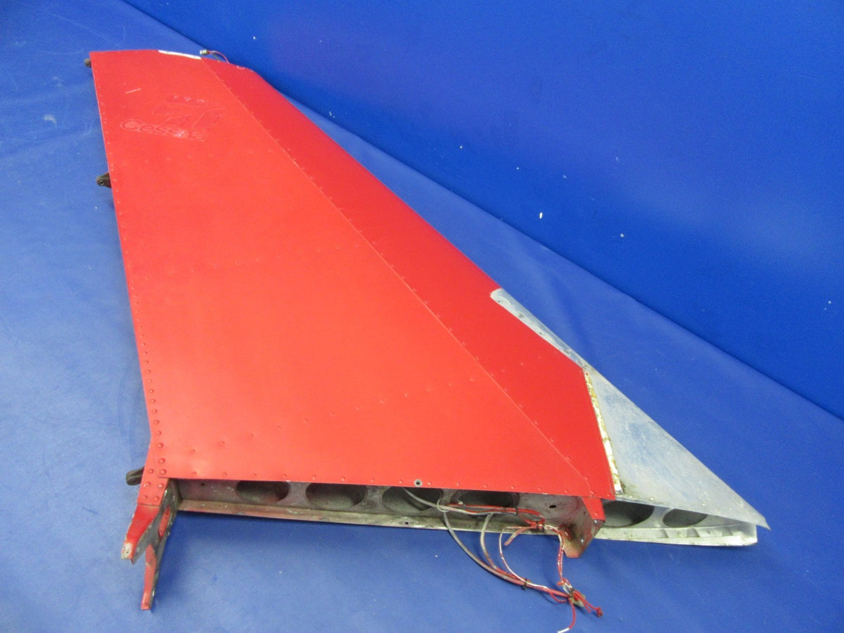 Cessna 172 / 172M Vertical Stabilizer / Fin P/N 0531006-203 (0926-02)9
