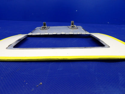 Beech 95 / D95A LH OTBD / RH INBD LWR Cowling Door P/N 95-910011-473 (0326-407)4