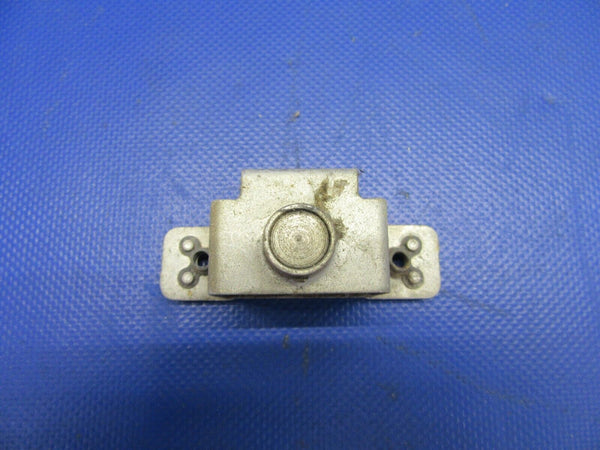 Cessna 150 / 150K Clutch Rotary Door Latch RH P/N 412066-2 (0721-519)