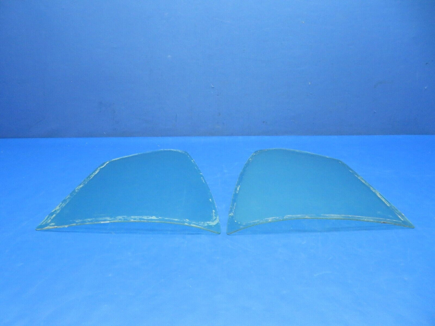 Mooney M20E Rear LH & RH Window Green Tint 1/8" Thick P/N GLA2122 (0524-131)