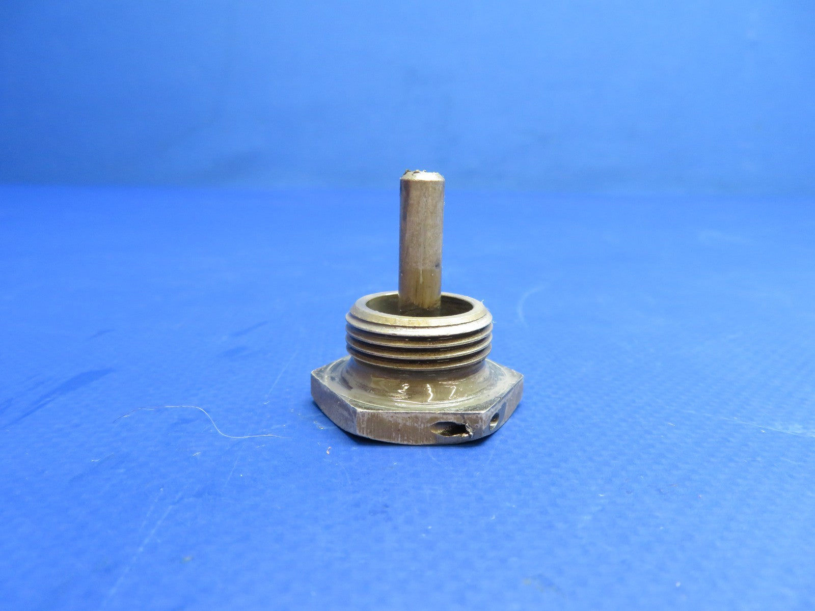 Continental IO-470 Oil Pressure Bypass Pin & Plug P/N 631995, 631478 (0326-1740)10