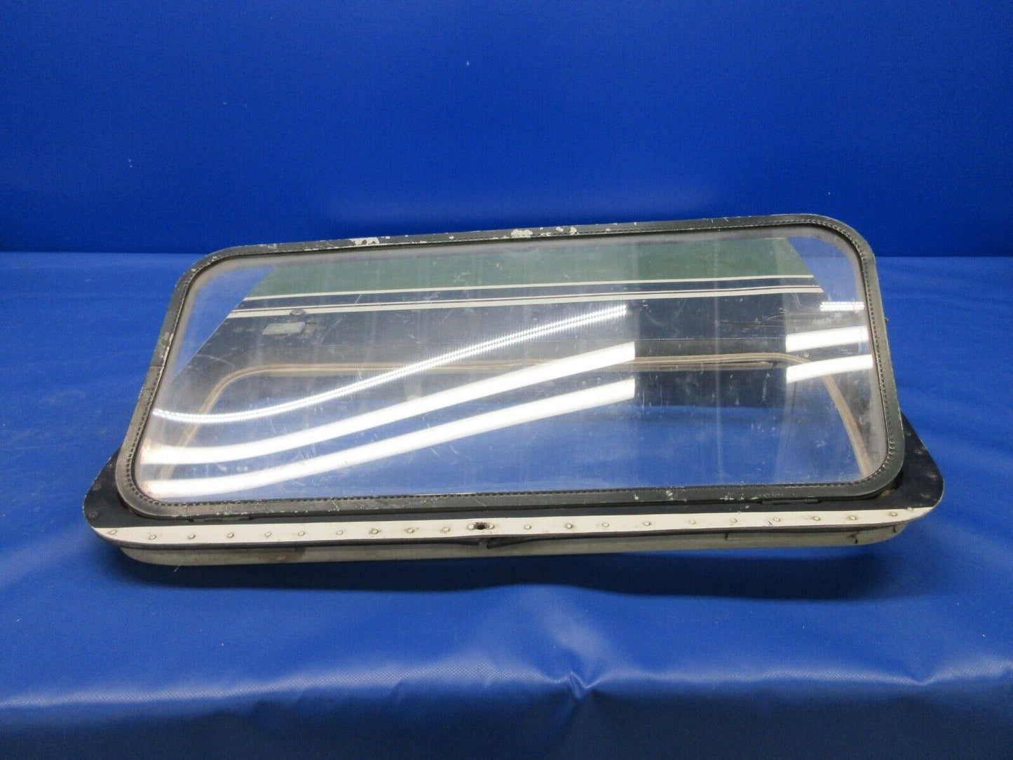 Cessna 172 Cabin Door Assembly LH P/N 0511460-33 (0424-1048)
