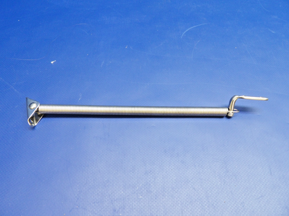 Beech Baron "Spring Thing" Nose Baggage Door Holder (0426-1335)2