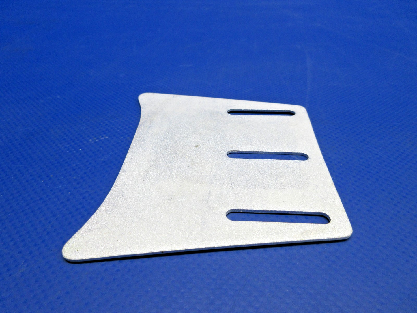 Cessna 182 Nose Gear Wheel Fairing Scraper P/N 0541221-2 NOS (0426-714)7