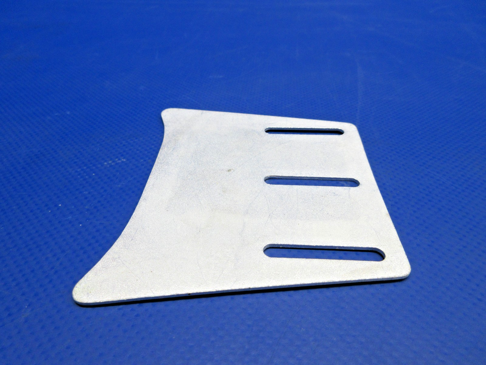 Cessna 182 Nose Gear Wheel Fairing Scraper P/N 0541221-2 NOS (0426-714)7