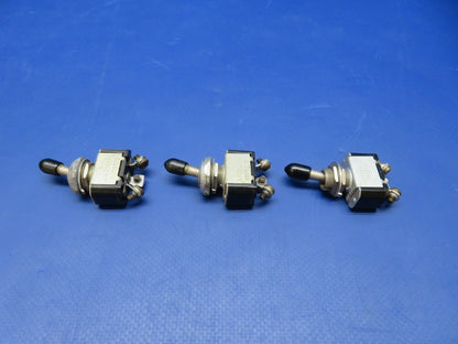 Cessna 421 Toggle Switch Cutler-Hammer AN3021-1, MS35058-21 LOT OF 3 (0326-232)3