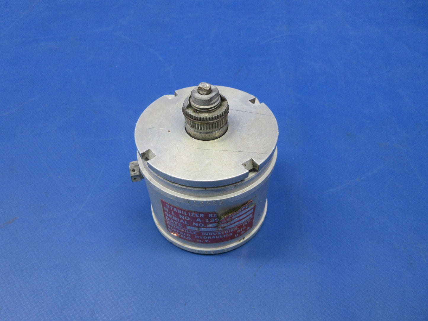 Bell 47J-2 Helicopter Stabilizer Bar Dampener P/N A-13965 (1124-1368)0