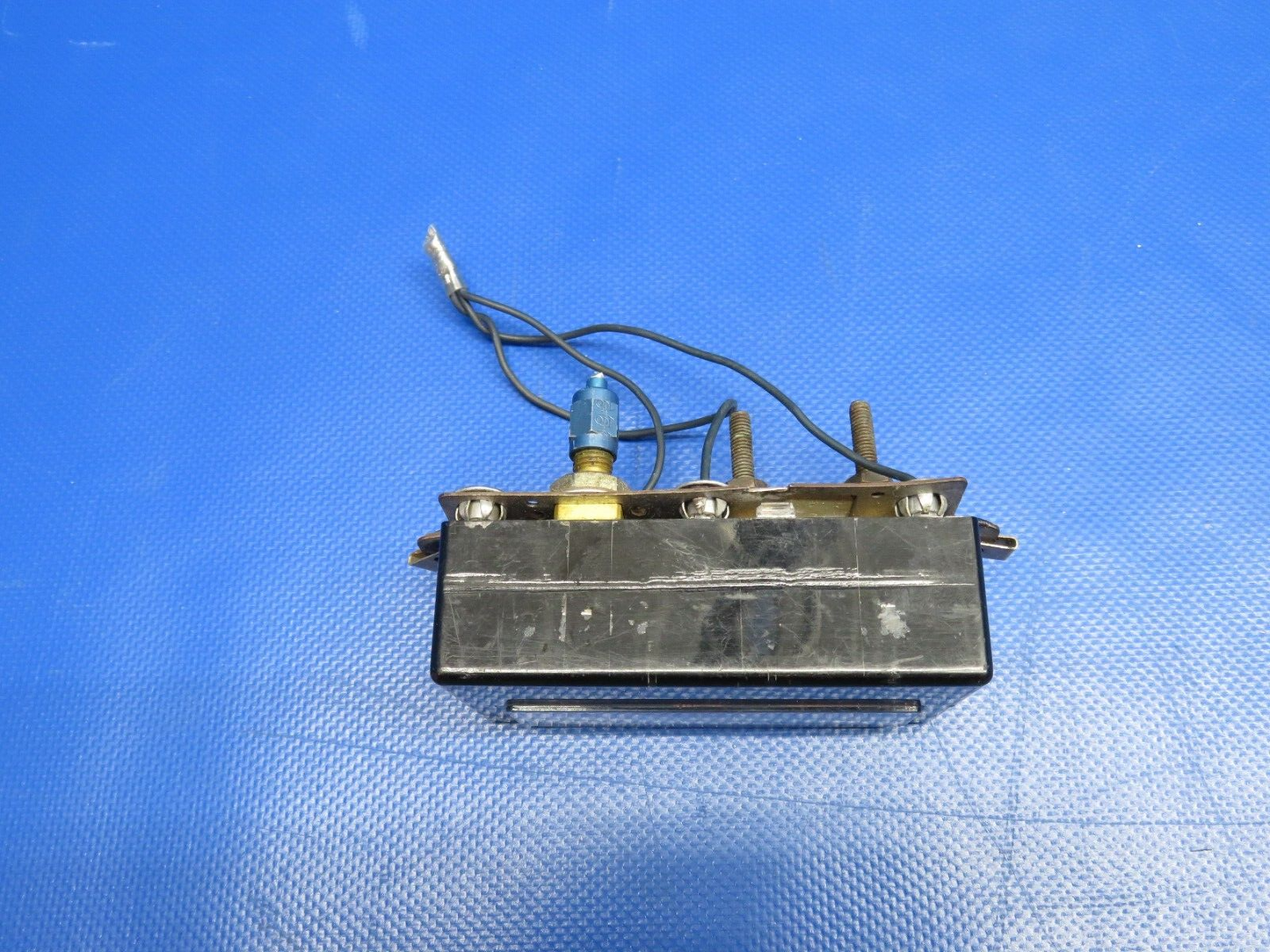 Cessna 180K Cluster Gauge Amp & Oil Press C669537-0101 WARRANTY (0524-1753)