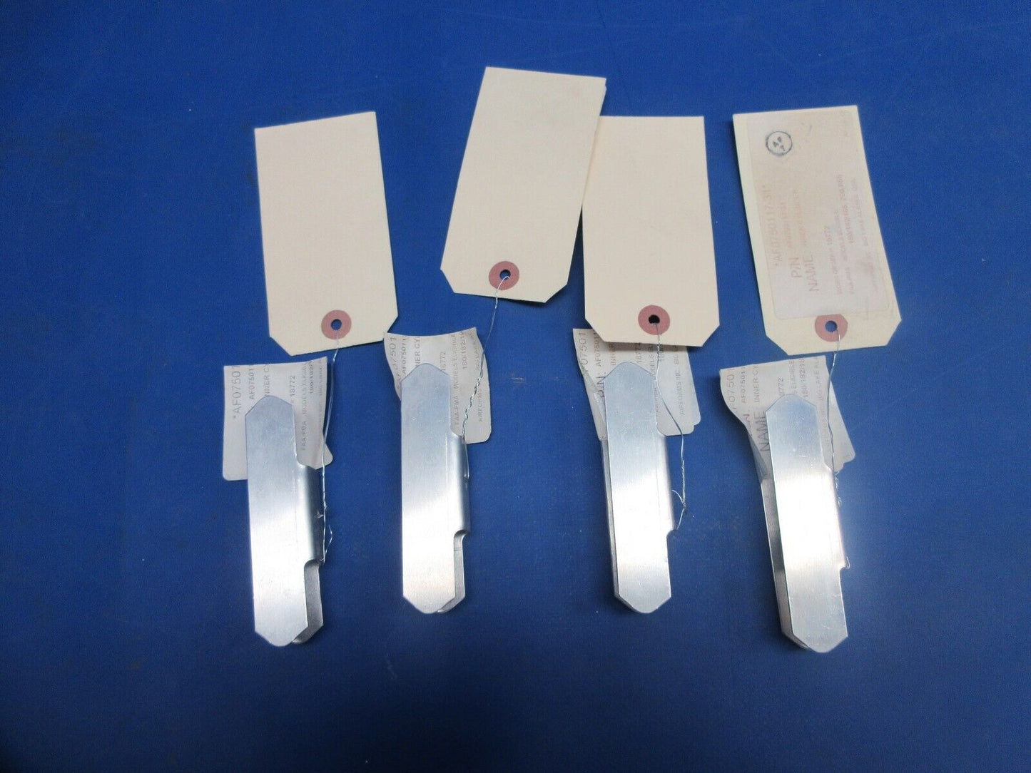 Cessna Baffle Support P/N AF0750117-31 LOT OF 4 NOS (1124-858)