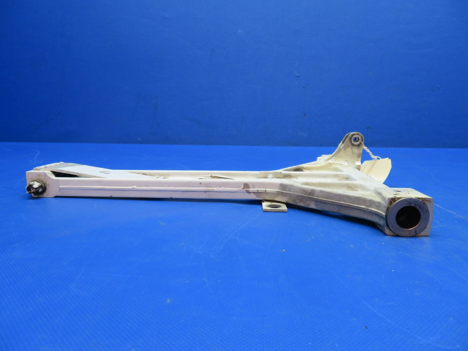 Piper Aerostar 602P LH Upper Side Brace Main Gear P/N 400094-01 (0123-834)6