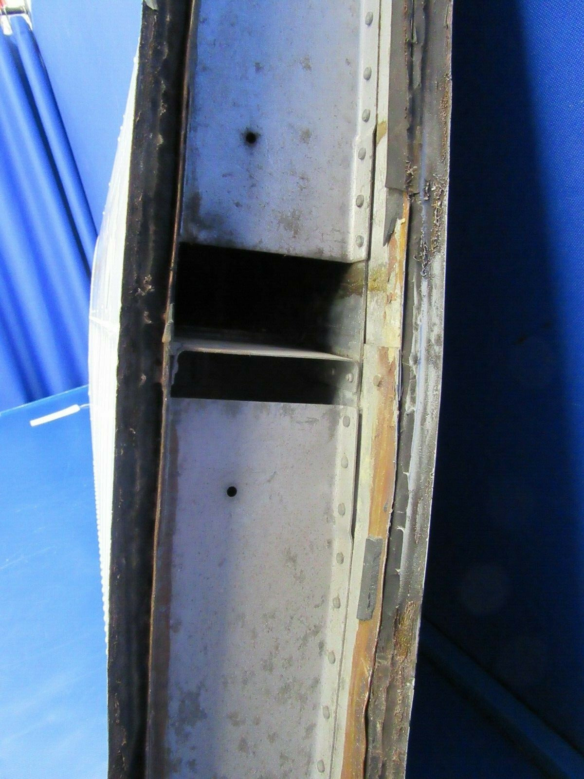 Beech Baron 55 RH Horizontal Stabilizer P/N 95-620010-624 (1019-322)3
