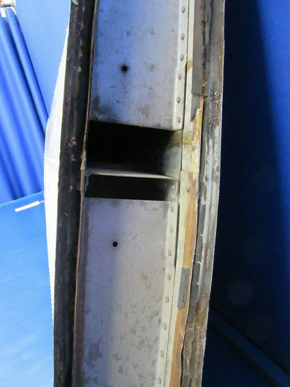 Beech Baron 55 RH Horizontal Stabilizer P/N 95-620010-624 (1019-322)3