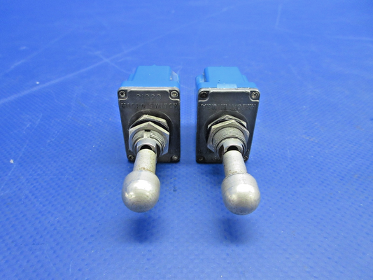 Piper PA-31T1 Cheyenne Micro Switch P/N MS24659-27E LOT OF 2 (0626-756)0