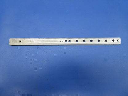 Piper PA-23-250 Aztec Seat Track INBD P/N 17922-05 (0624-851)