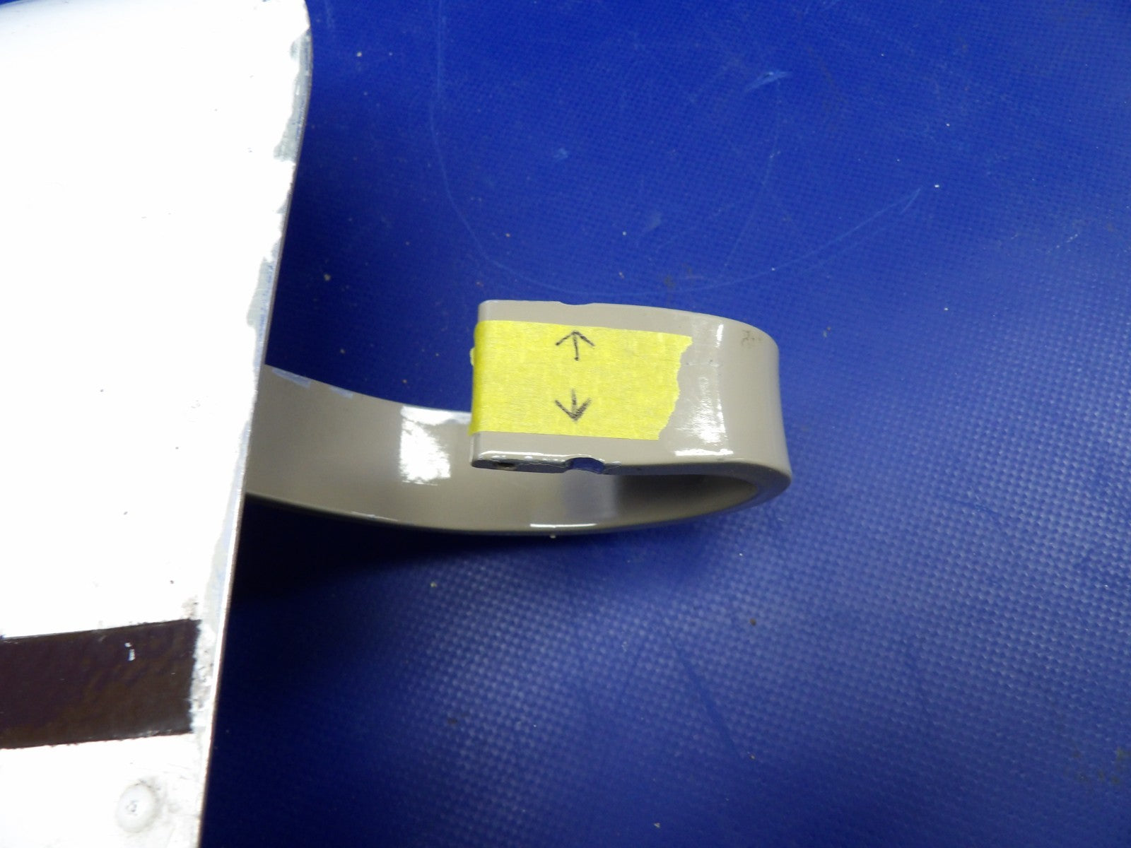 Cessna 182 / 182L Baggage Door NO Key P/N 0711629-5 (0226-2042)11