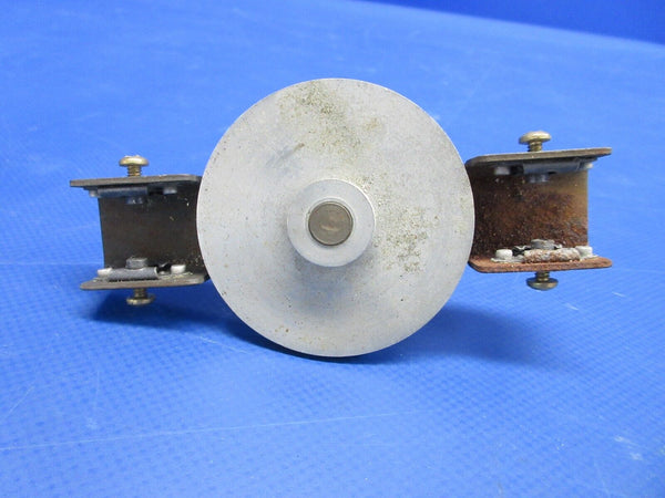 Piper PA-23-235 Rudder Trim Cable Pulley & Crank Assy P/N 18503-000 (0524-1844)