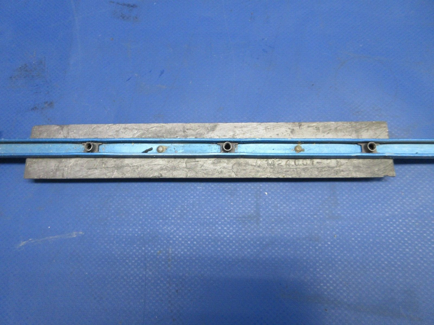 Cessna 337 / P337H Aileron Balance Weight Assy P/N 1424001-6 (0724-1314)