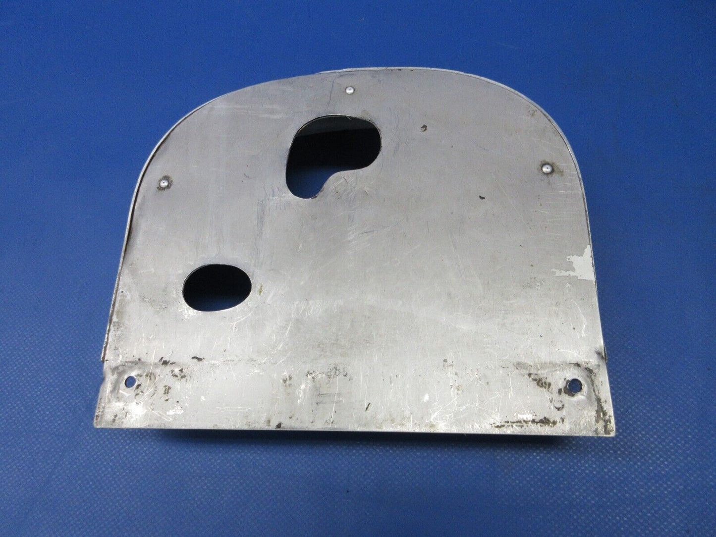 Piper PA-23-235 / 250 Fire Shield P/N 286-P23-064-153 (0824-2082)