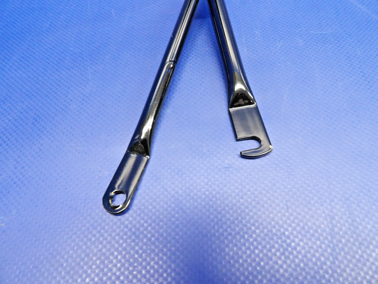 Piper Propeller Governor Support Bracket P/N 68026-00 NOS (0426-1245)8