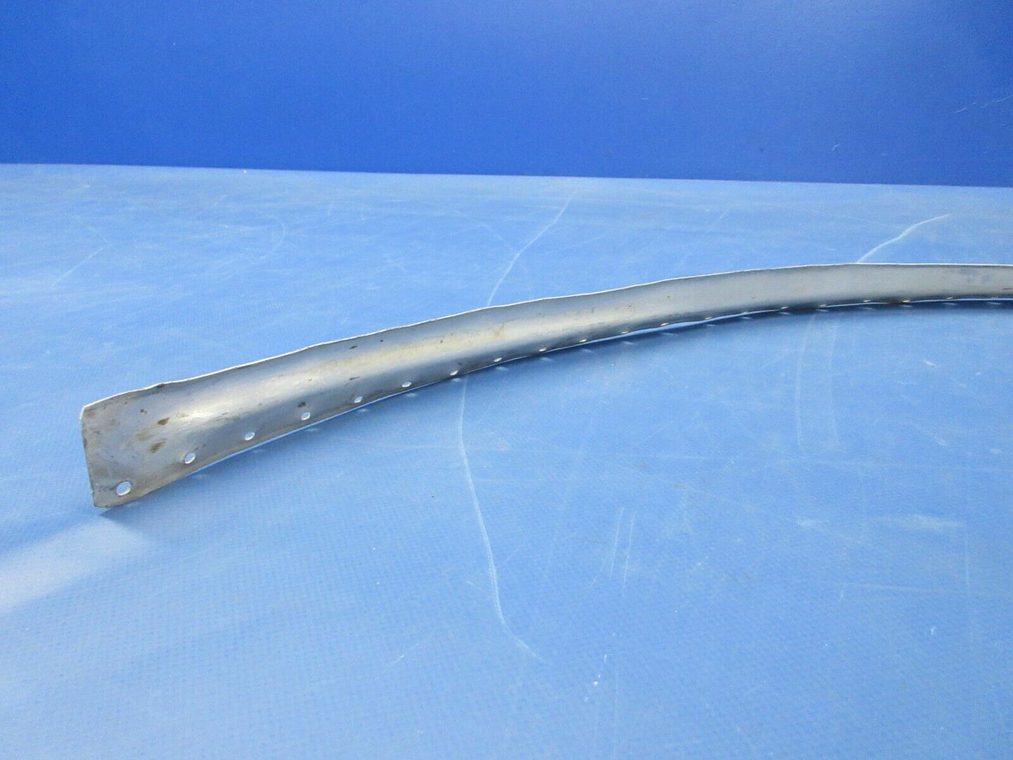 Cessna 150 / 150L Lower Outer Windshield Strip P/N 0411479-50 (1024-2134)