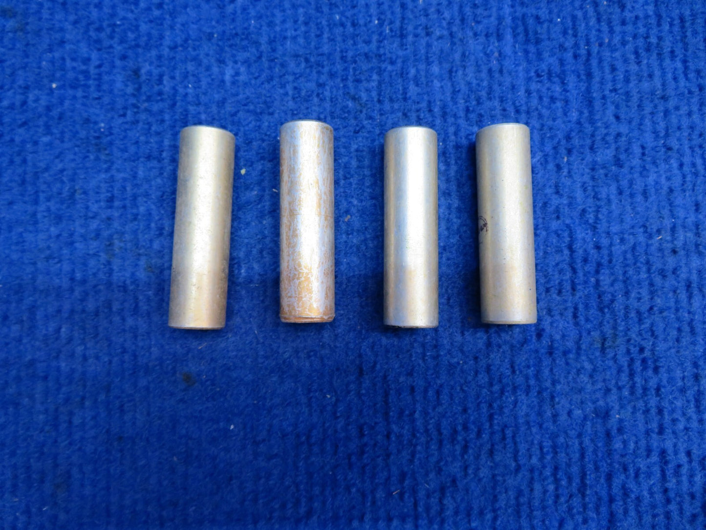 Beech Bushing Main Landing Gear P/N 35-815250 LOT OF 4 (0722-674)0